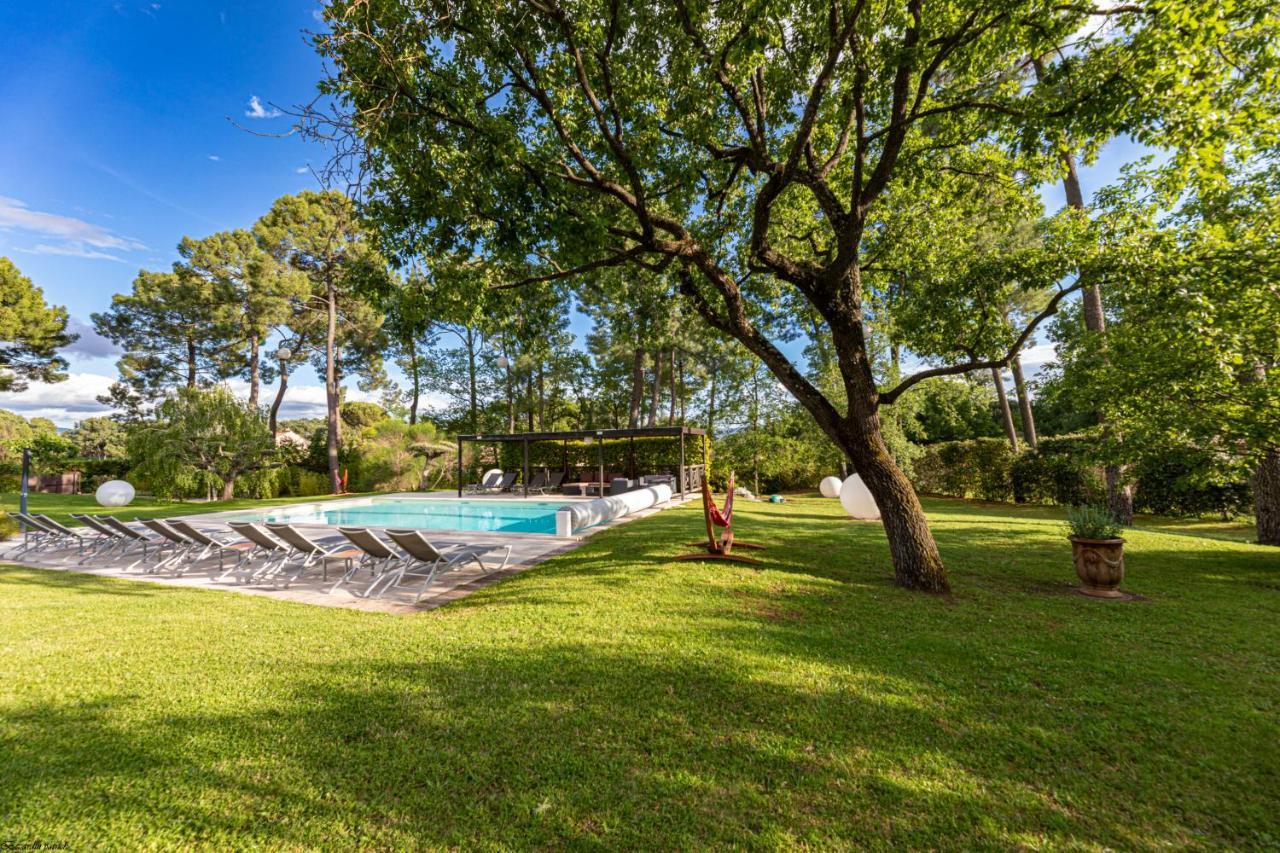 Les Sables D'Ocre & Spa Roussillon  Exterior photo